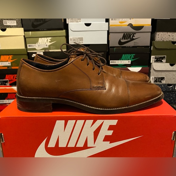 Cole-Haan brown dress shoes - Picture 3 of 5
